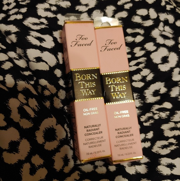 Too Faced born this way concealer - Picture 1 of 6